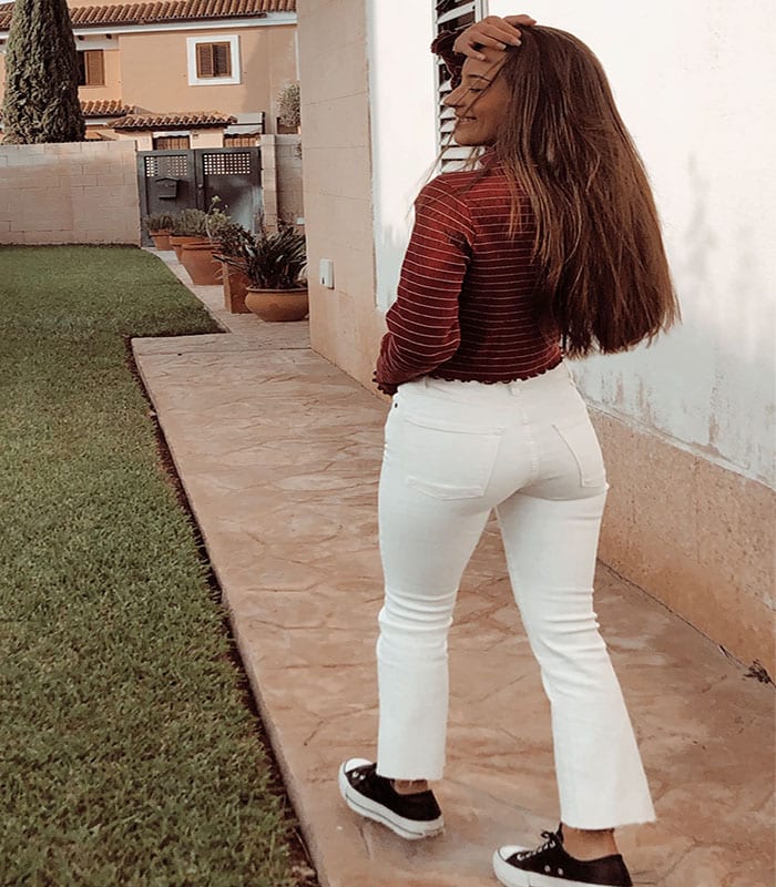 PANTALÓN CROPPED FLARE BLANCO ROTO|Pinkpomelo